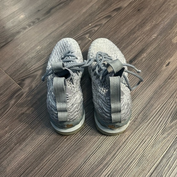 Nike LeBron 15 XV Ashes City Version Size 4 - Picture 7 of 9